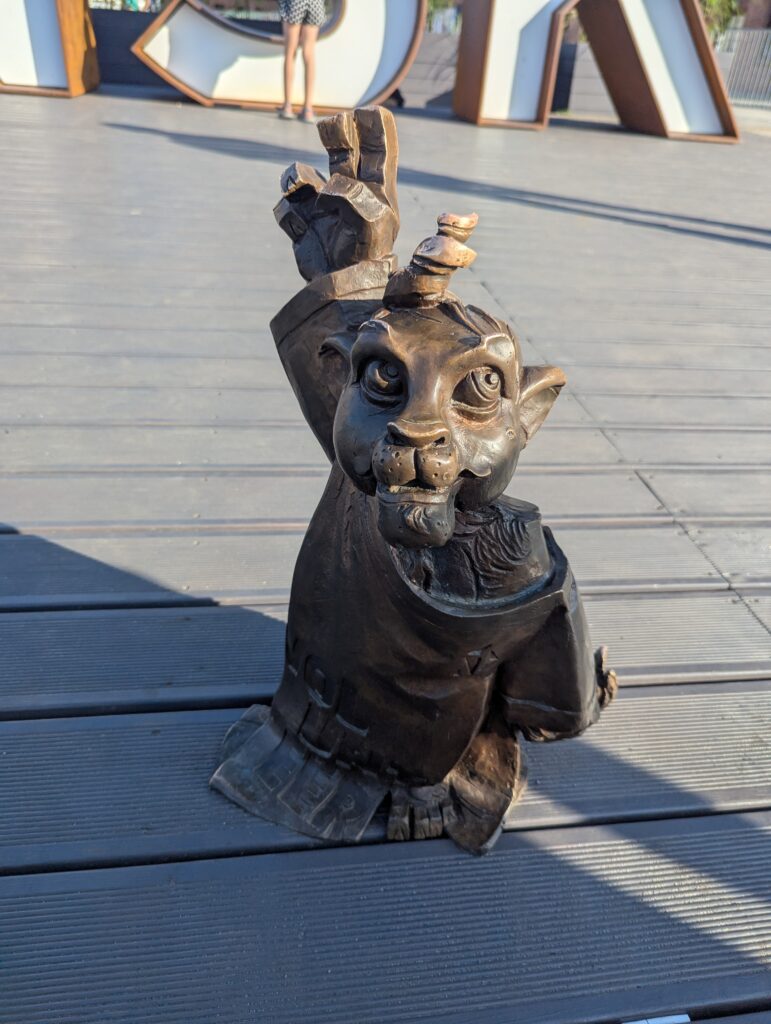 08. Lew Wolontariusz