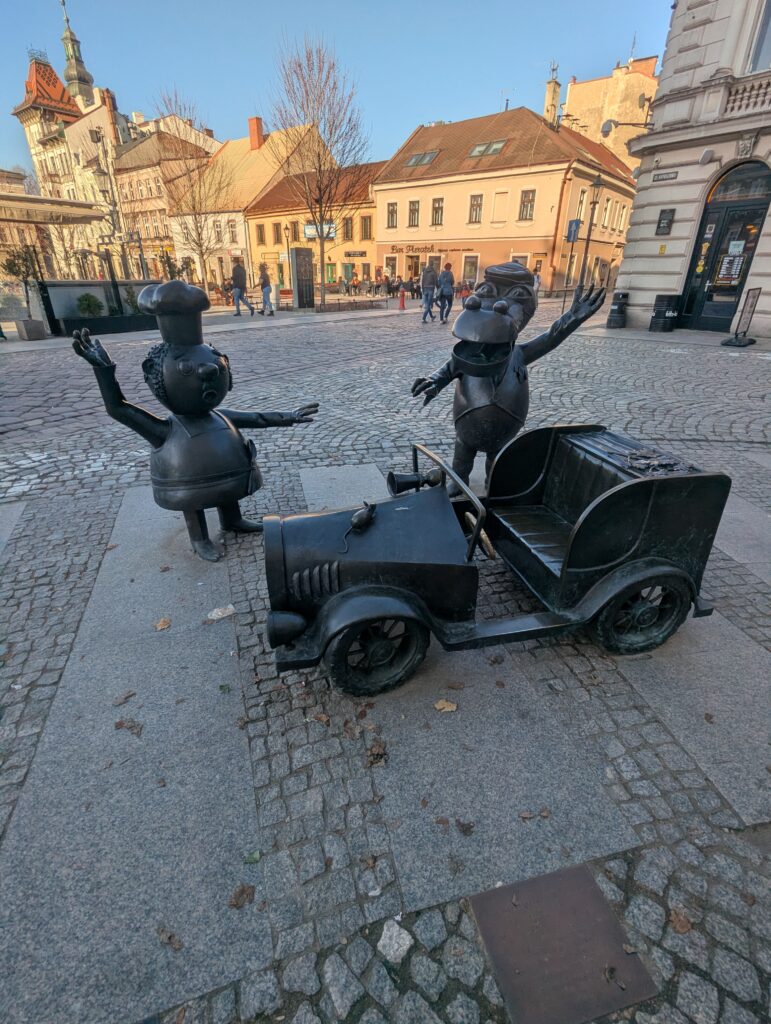 02. Smok Wawelski i Baltazar Gąbka