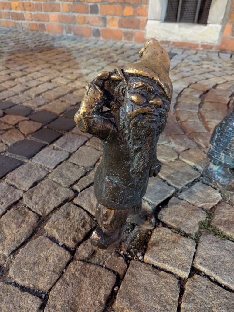 070. Krasnal Głuchak