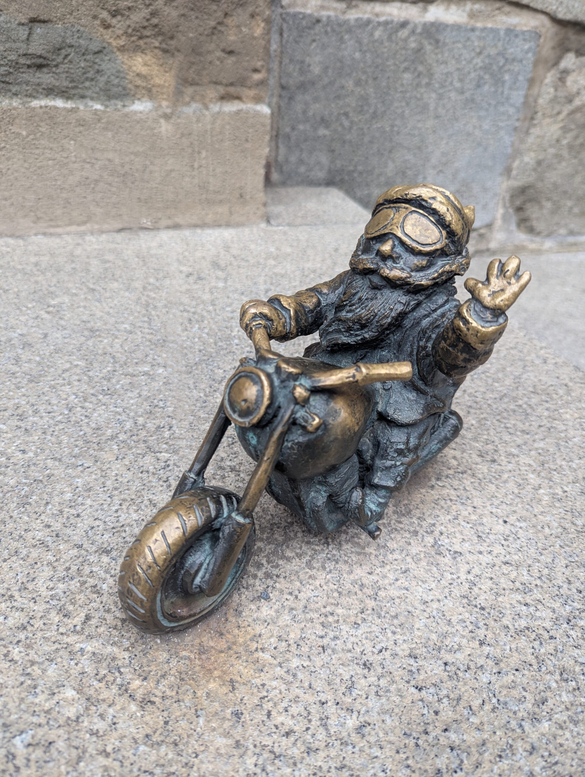 019. Krasnal Motocyklista