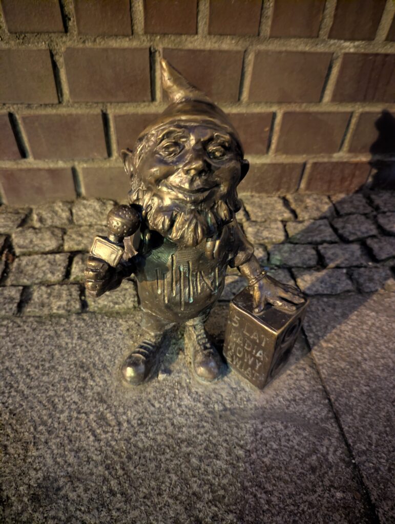 080. Krasnal Reporter
